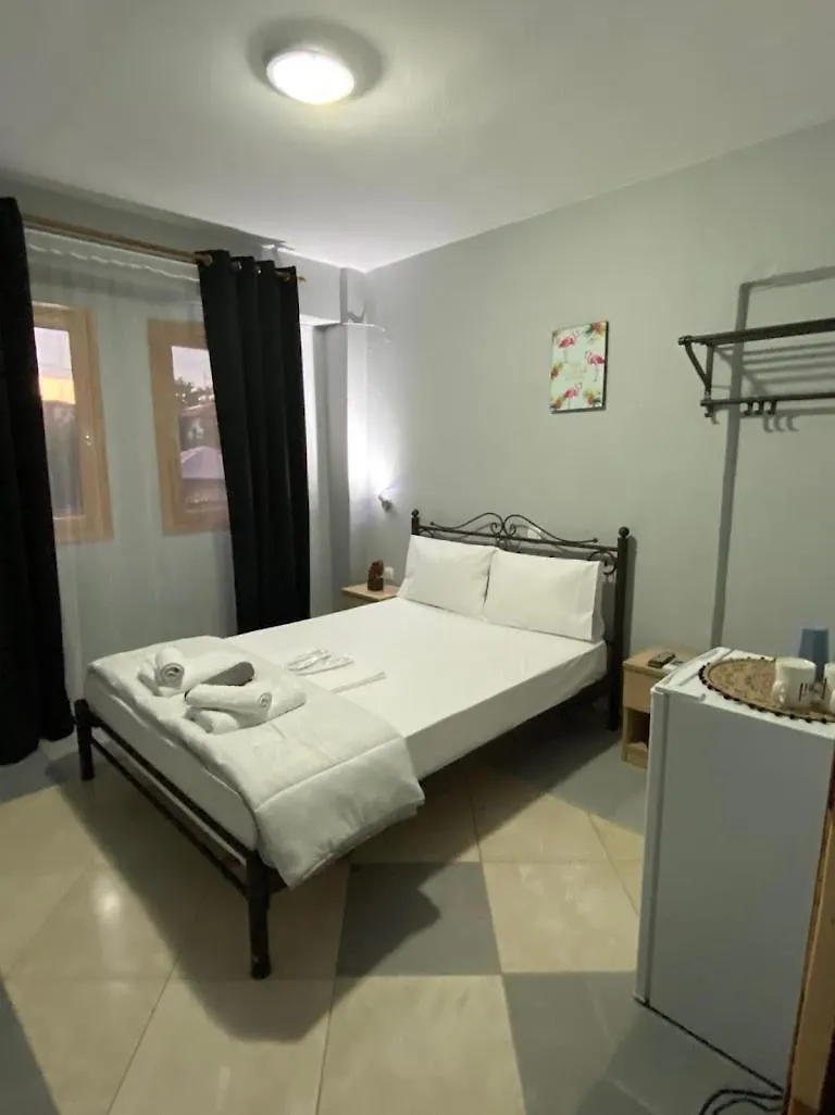Alexandros Apartments Afytos