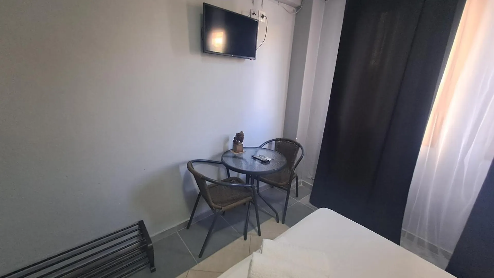 Alexandros Apartments Afytos Greece